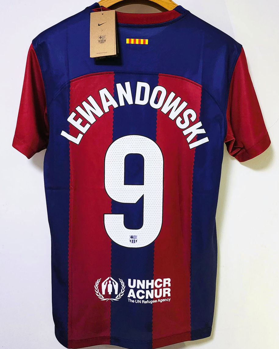 LEWANDOWSKI ROBERT 2023-24 (Barça)