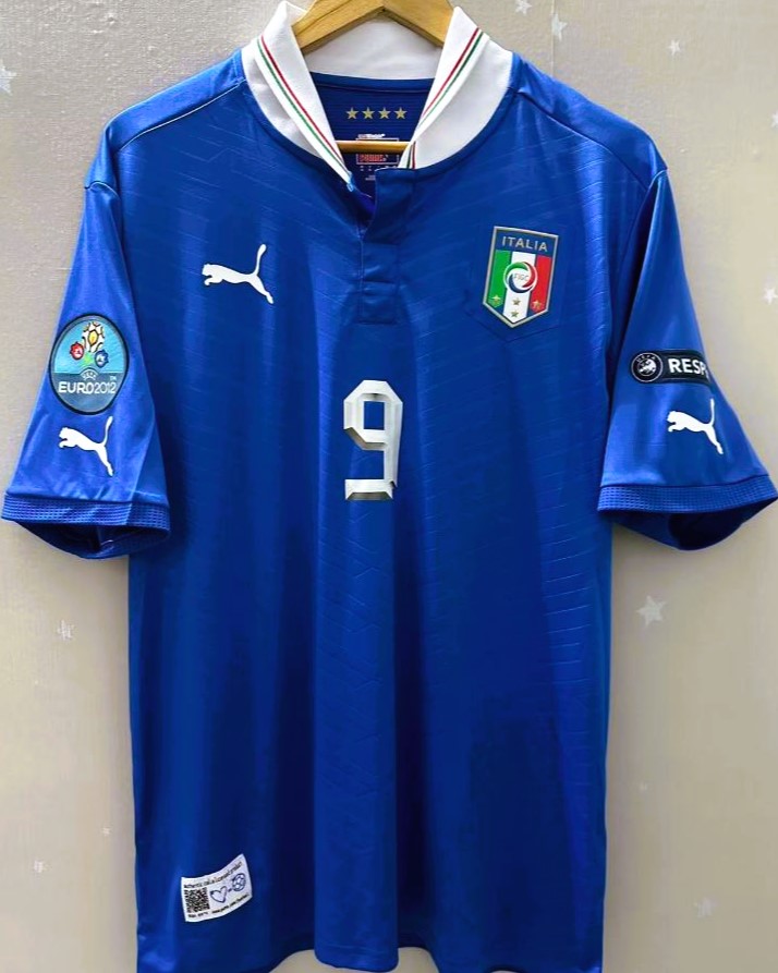 MARIO BALOTELLI 2012-13 (Ita)