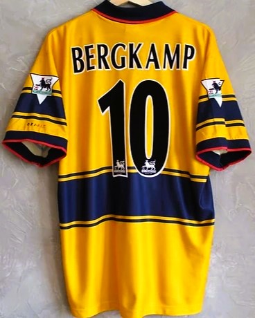 DENNIS BERGKAMP 1998-99 (Ars)