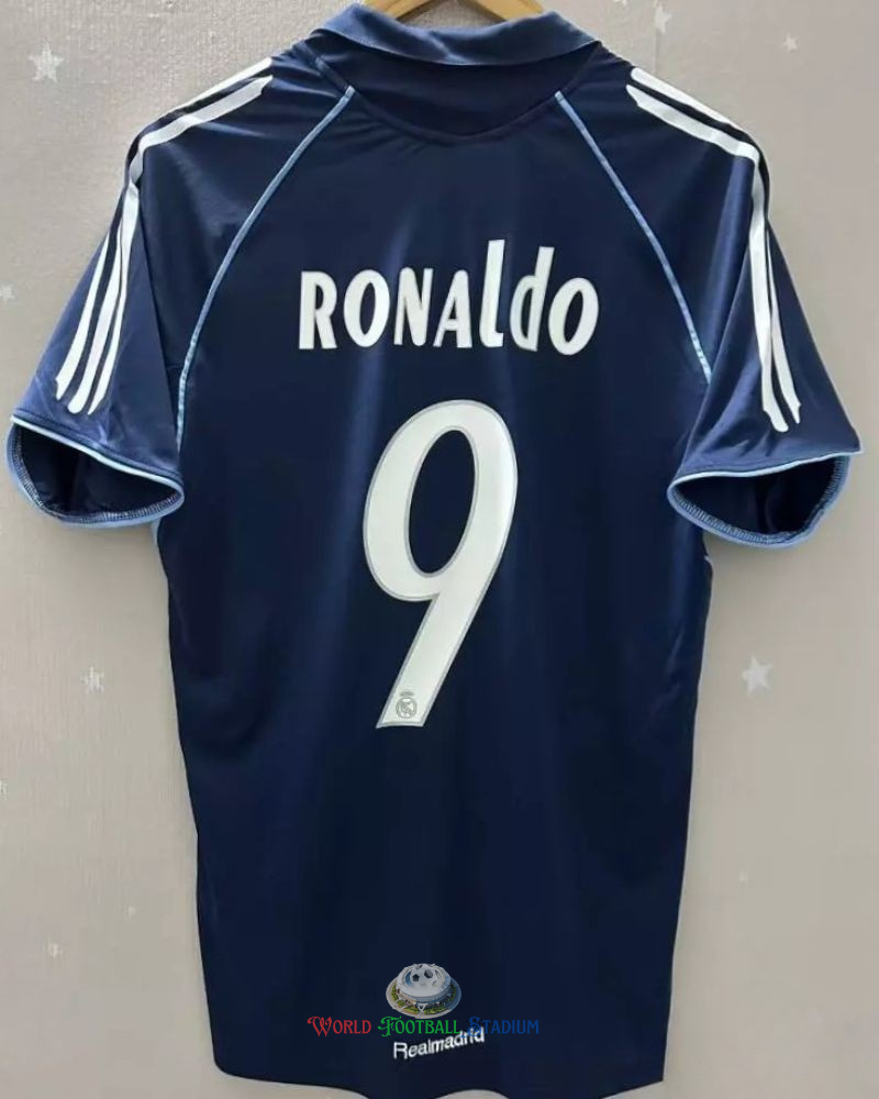 RONALDO 2005-06 (Real M)