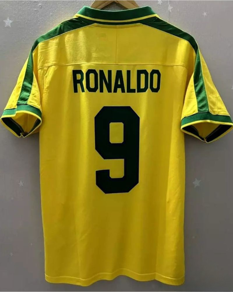 RONALDO 1996-97 (Bra)