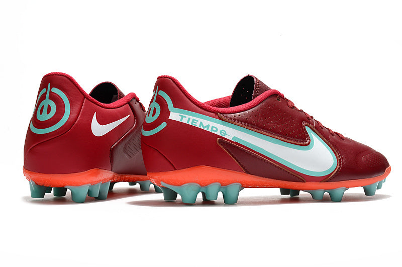 Nike Tiempo