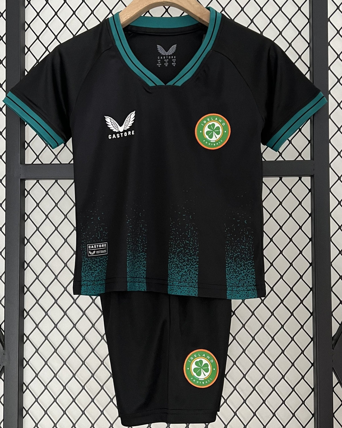 IRELAND kid kit