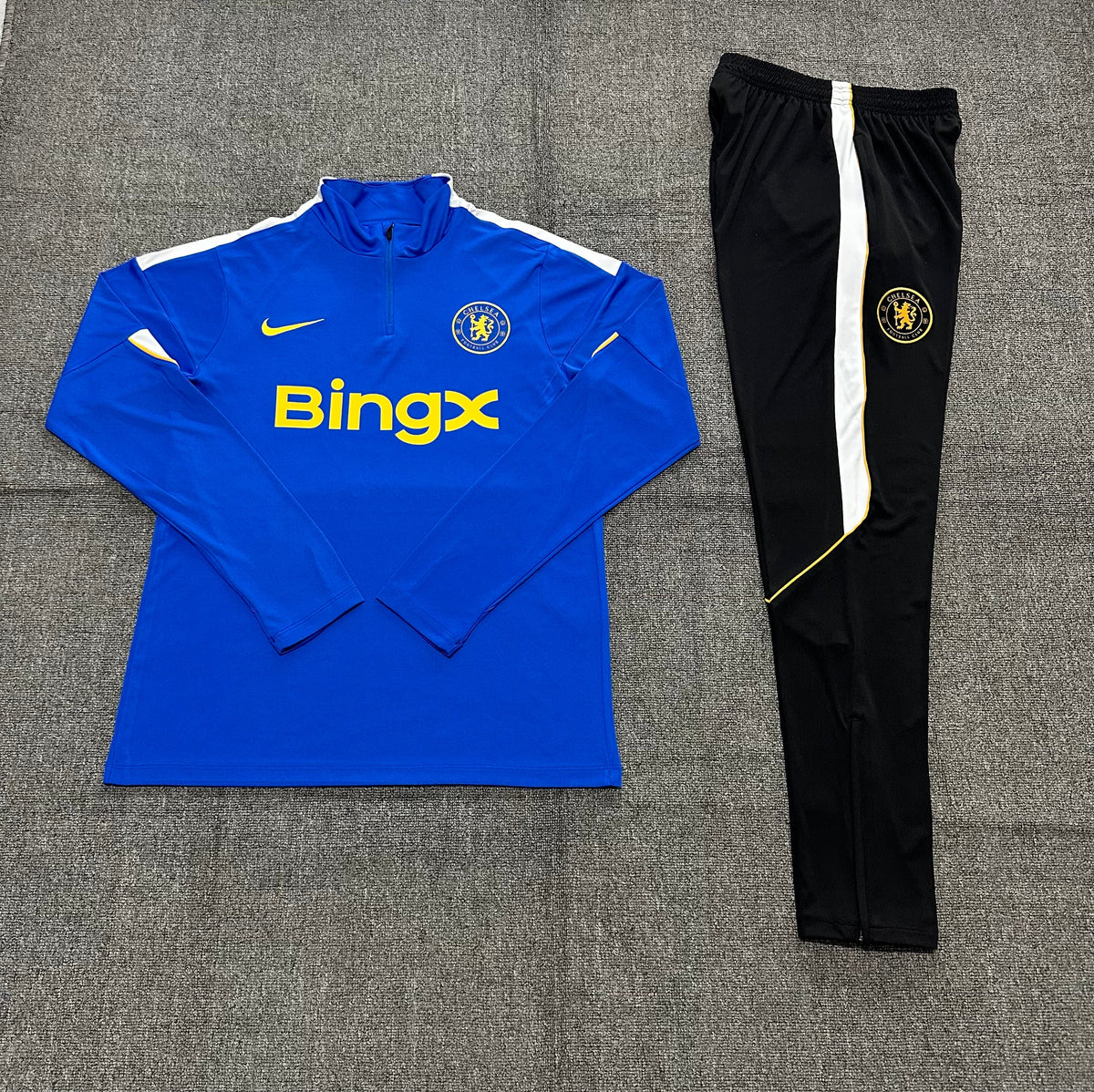 Chelsea 2026/27 Kids' Tracksuit