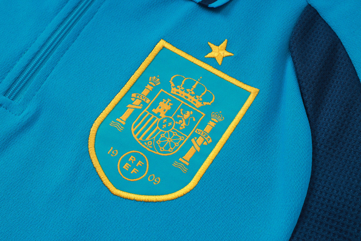 Polo shirt + Spain shorts