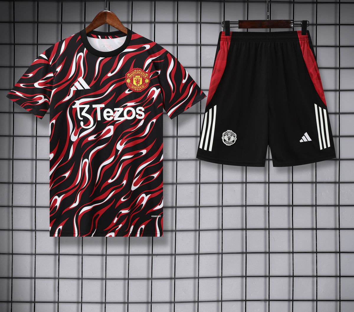 MANCHESTER UNITED SHIRT+SHORTS KIT
