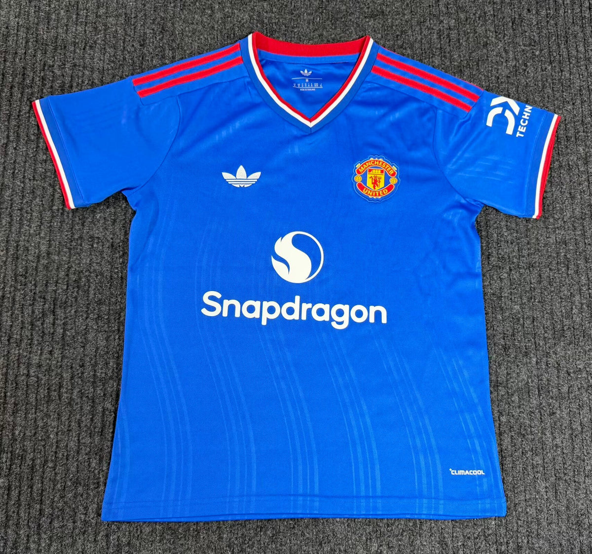 MANCHESTER UNITED 2026/2027 AWAY JERSEY