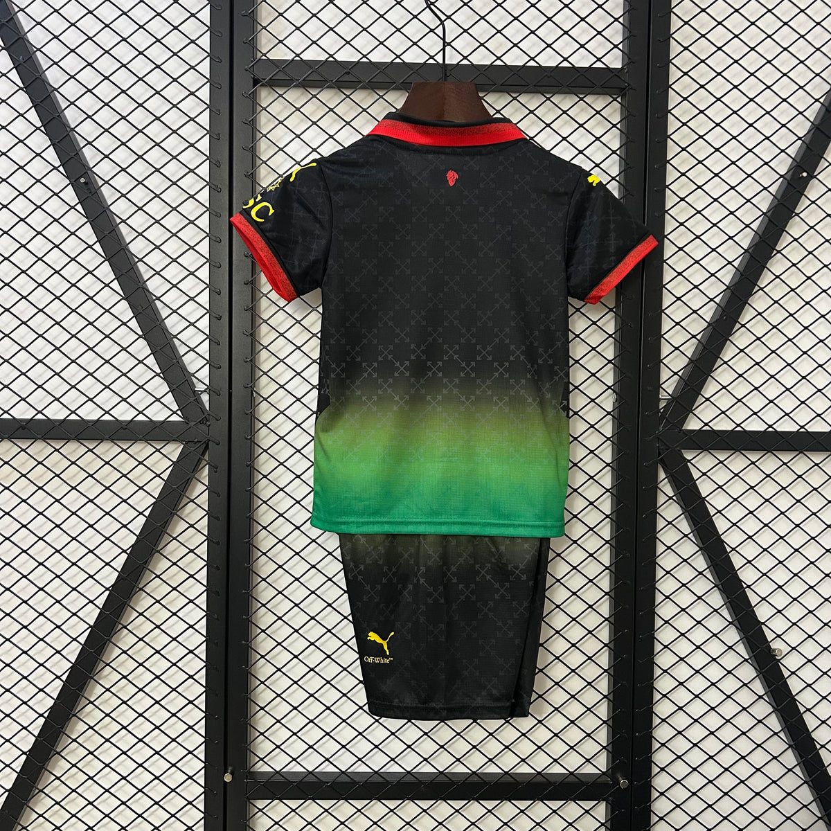 MILAN X OFF-WHITE kids' kit