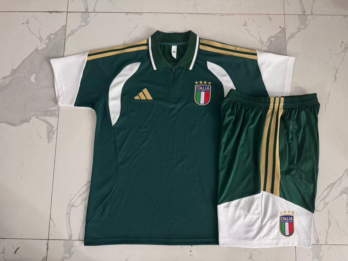 Polo + Shorts Italy