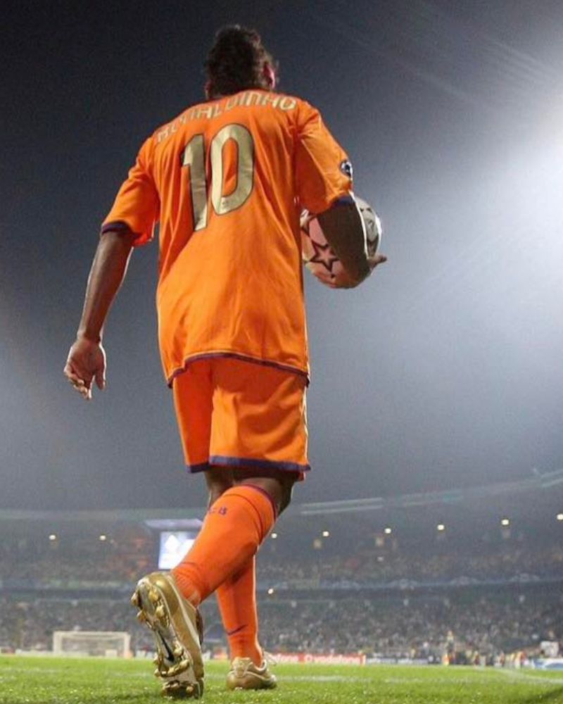 RONALDINHO 2006-07 (Bar)