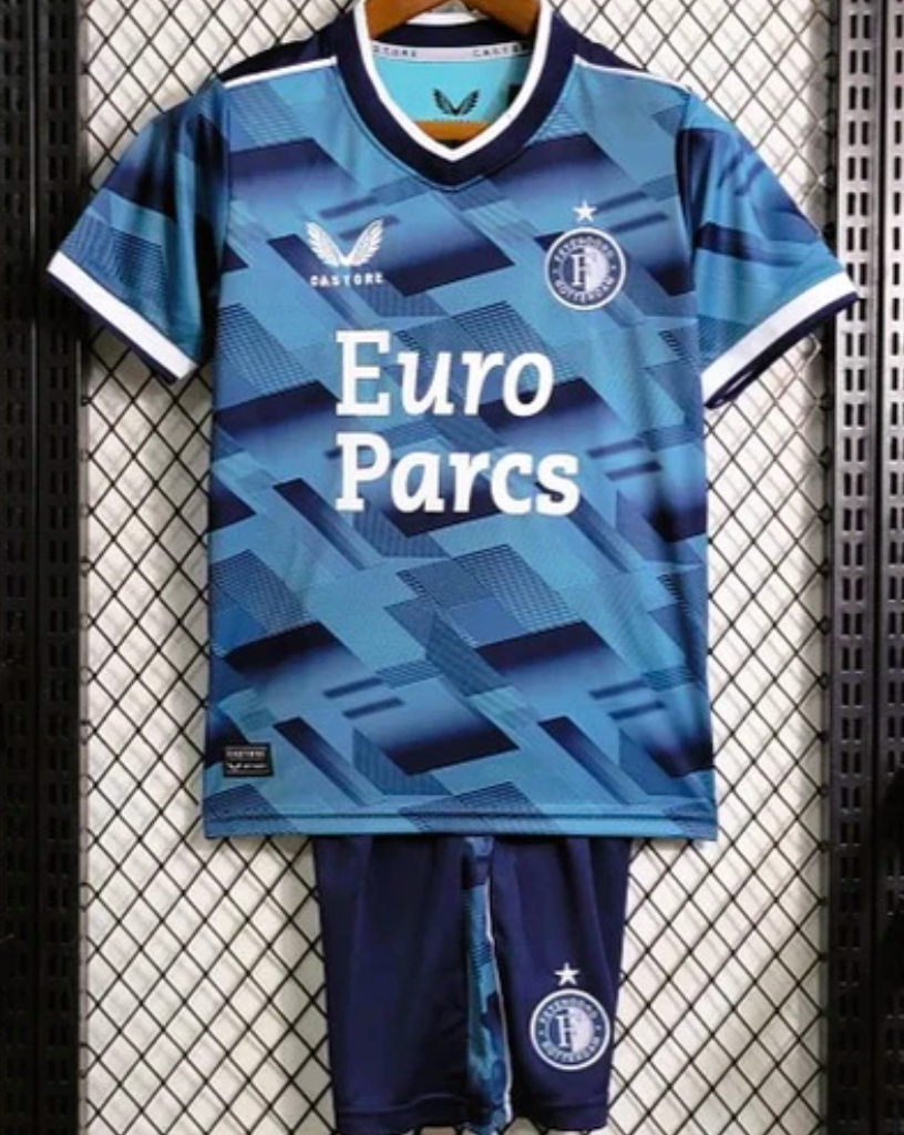 FEYENOORD Kids' Kit