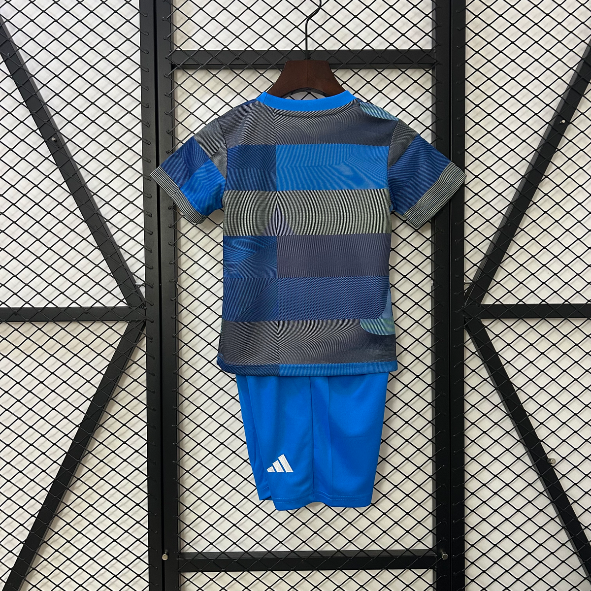 Completo da bambino REAL MADRID