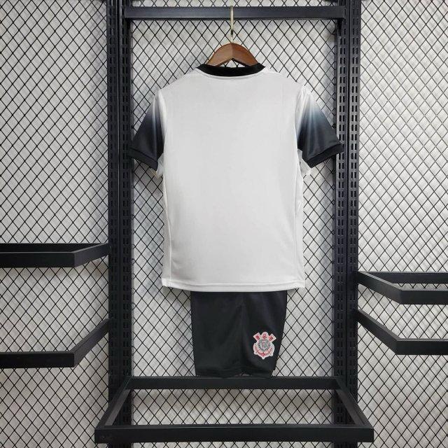 CORINTHIANS Kid Kit