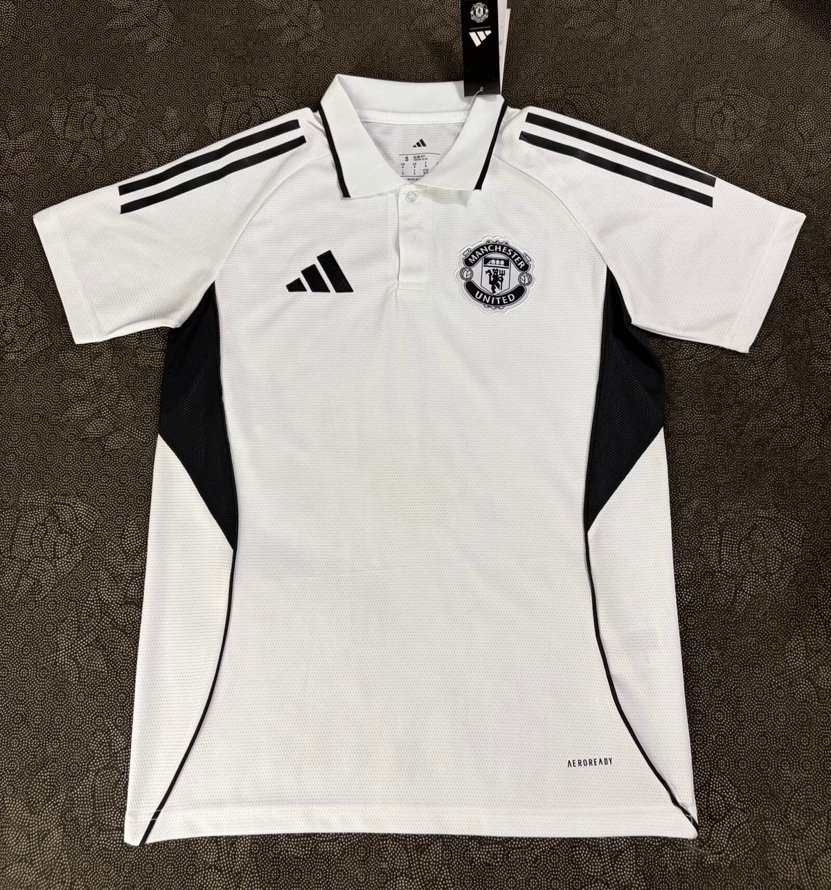 MANCHESTER UNITED 2026/2027 PRE-SEASON JERSEY
