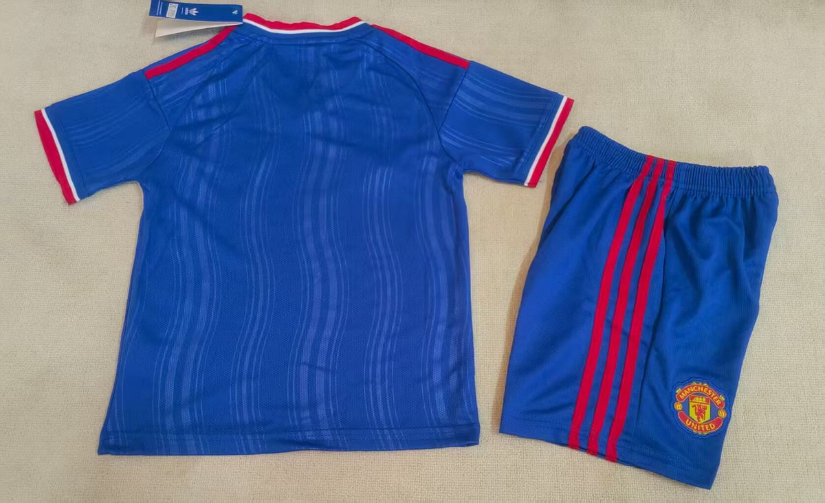 MANCHESTER UNITED KIT KIDS 2026/27 AWAY JERSEY