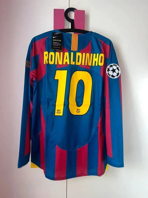 2005-06 Barcelona long sleeve