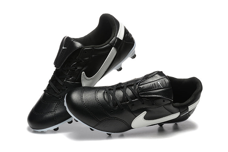 Nike premier III