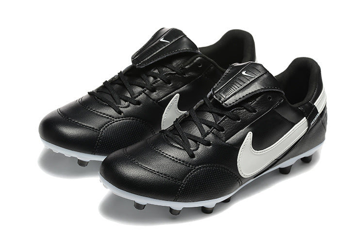Nike premier III