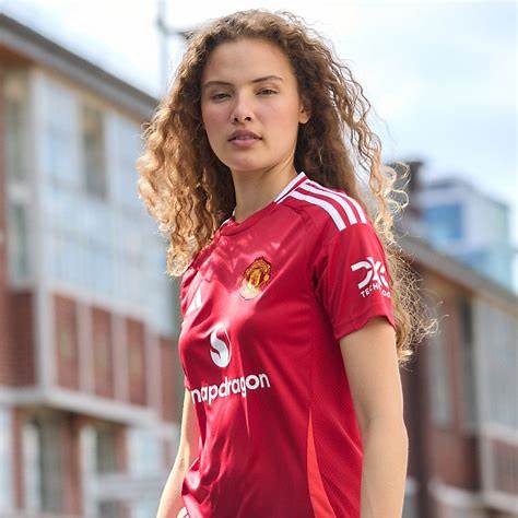 MANCHESTER UNITED 2024-25