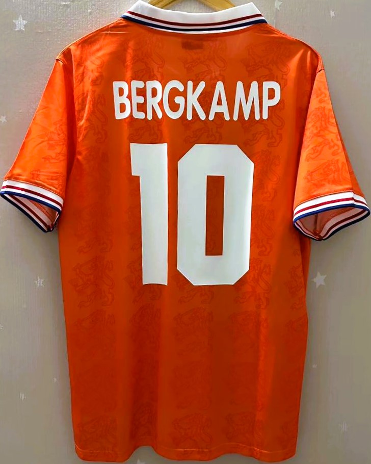 BERGKAMP DENNIS 1994-95 (Wave)