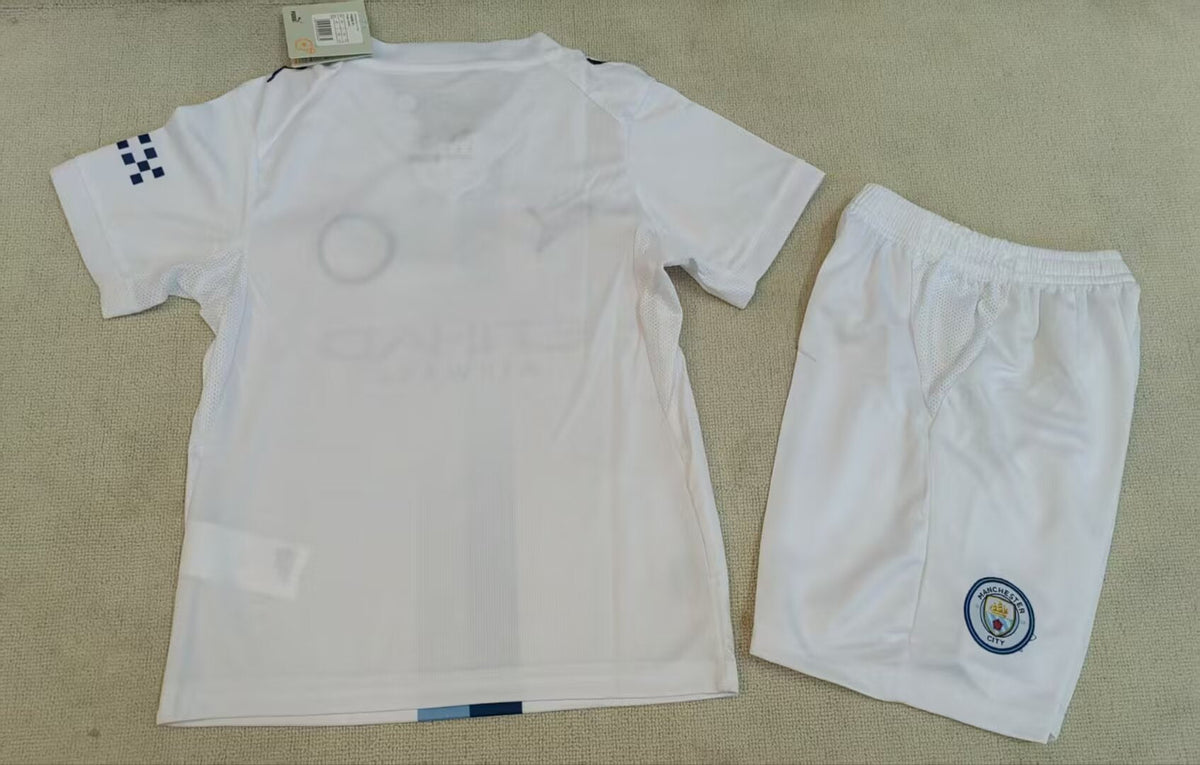 MANCHESTER CITY AWAY 2026/27 ADULT KIT