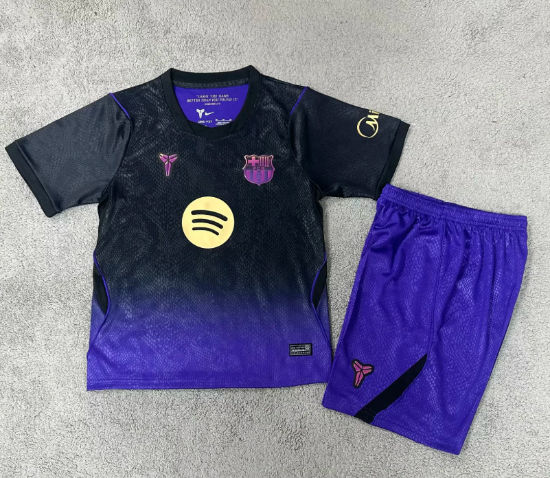 BARCELONA KIT KIDS 2026/27  KOBE BRYANT EDITION