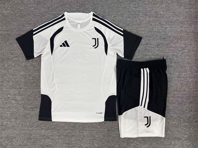 JUVENTUS Kid kit 2026/27